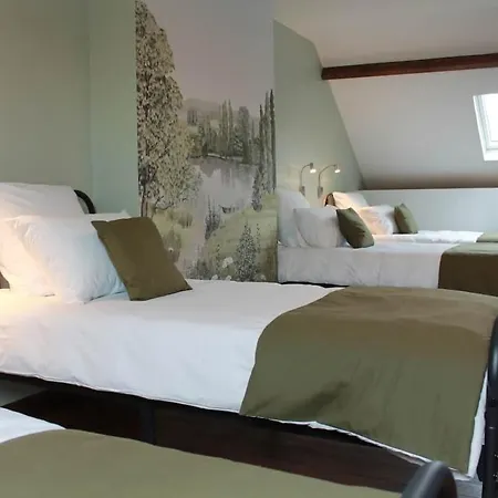 Hébergement de vacances Elégante Maison Des Années 30 De 180m2
