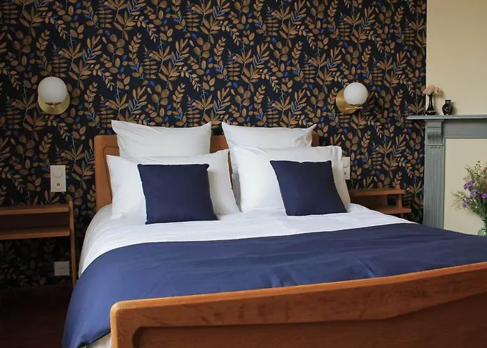 Hébergement de vacances Elégante Maison Des Années 30 De 180m2